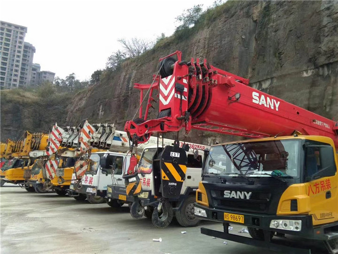 湛河区吊车出租按什么计费？台班费、单次费、里程费怎么算？